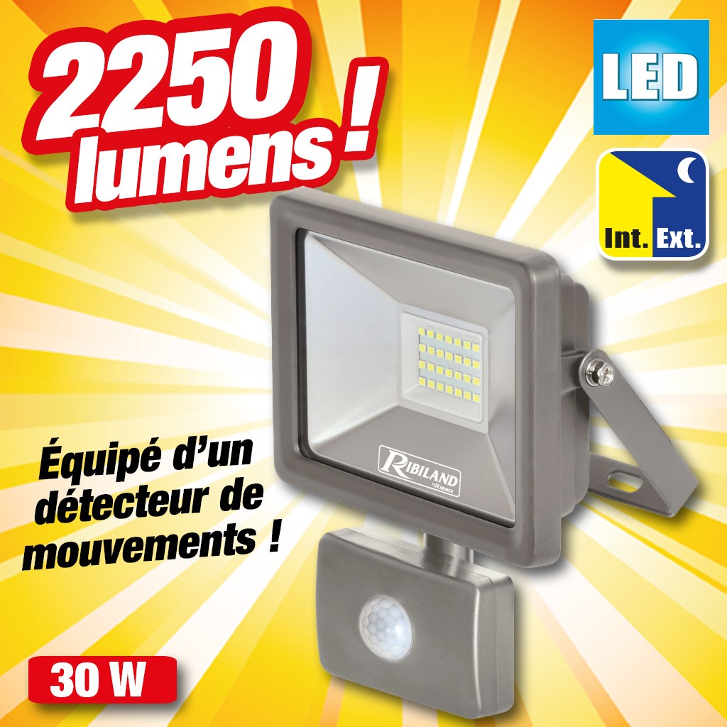 HTTPS: OUTIROR.COM IMG P 1 0 1 5 8 10158.JPG Projecteur mural a leds 30w 2250 lum avec detecteur, prspot32mdet